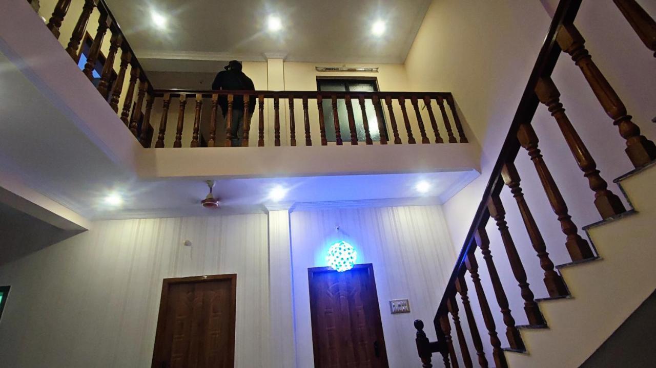 Le Cadillac Bungalow Pondicherry Bagian luar foto