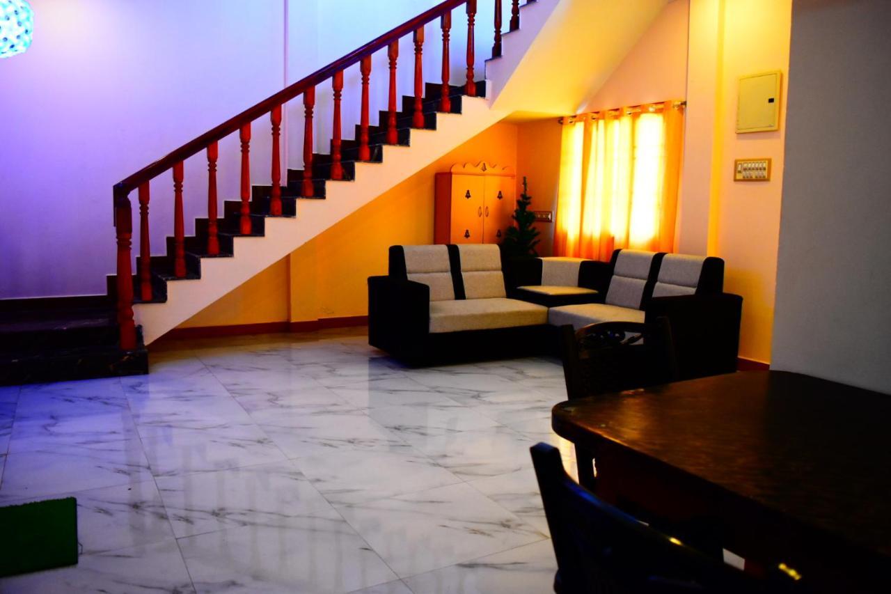 Le Cadillac Bungalow Pondicherry Bagian luar foto