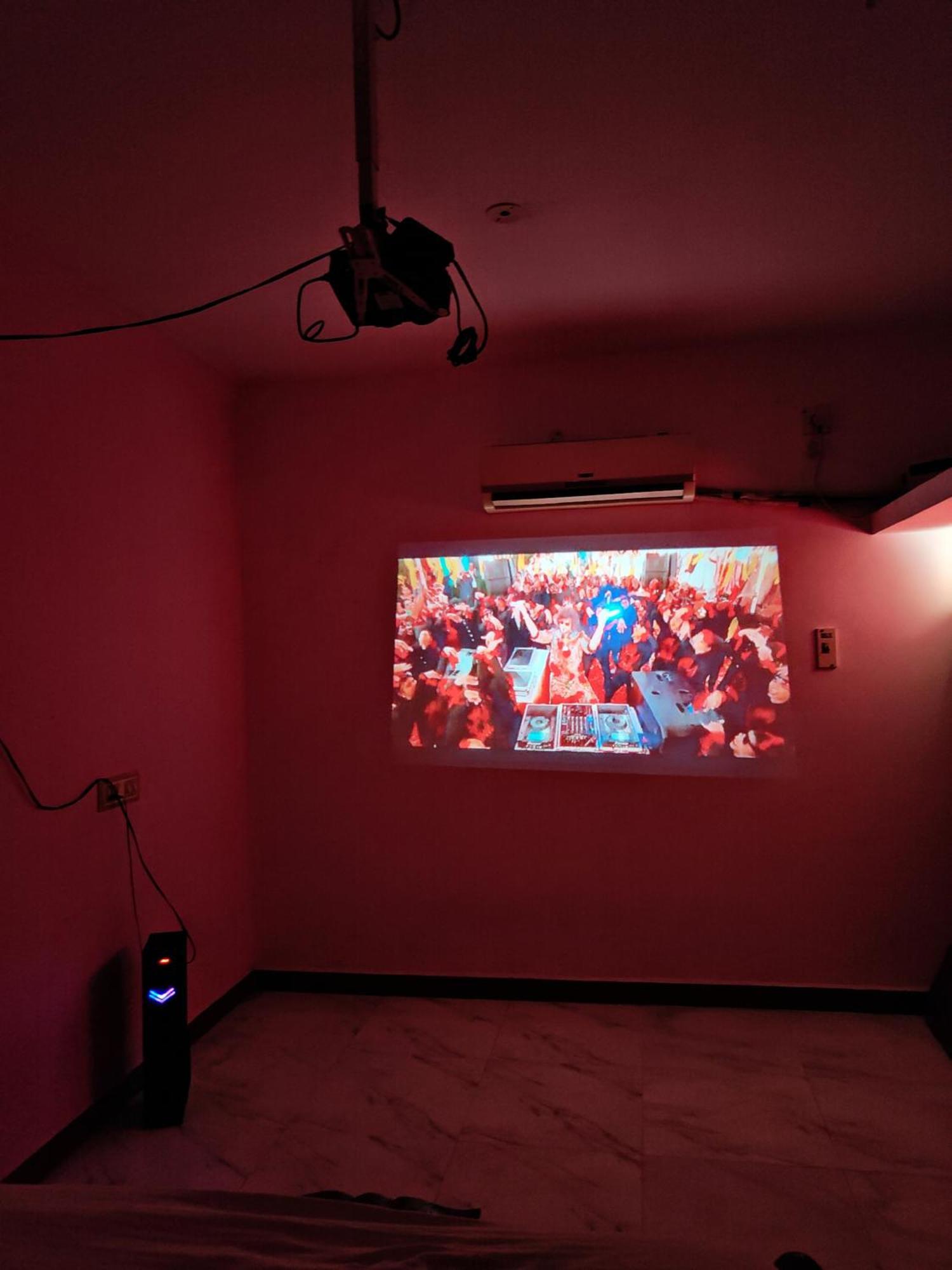 Le Cadillac Bungalow Pondicherry Bagian luar foto